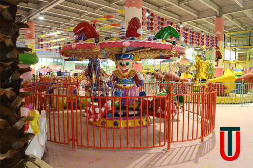 Clown Themed Flying Chair Carnival Rides for Sale