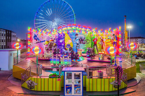 How Does United Take Off Carnival Rides Work on Night