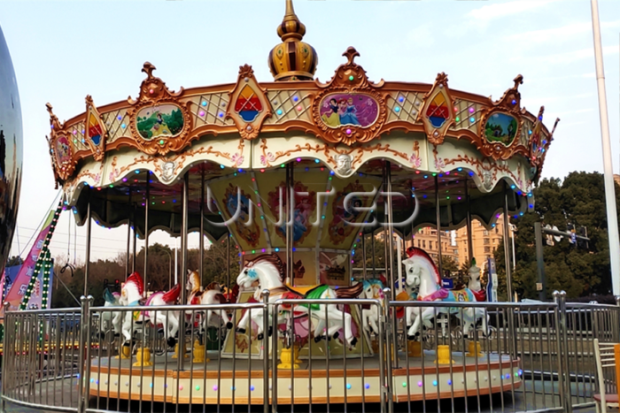 Luxurious 12 Seats Carousels